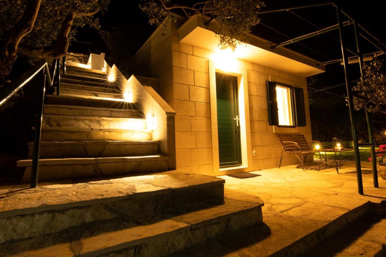 Villa Pelargonia Makarska Buitenkant foto
