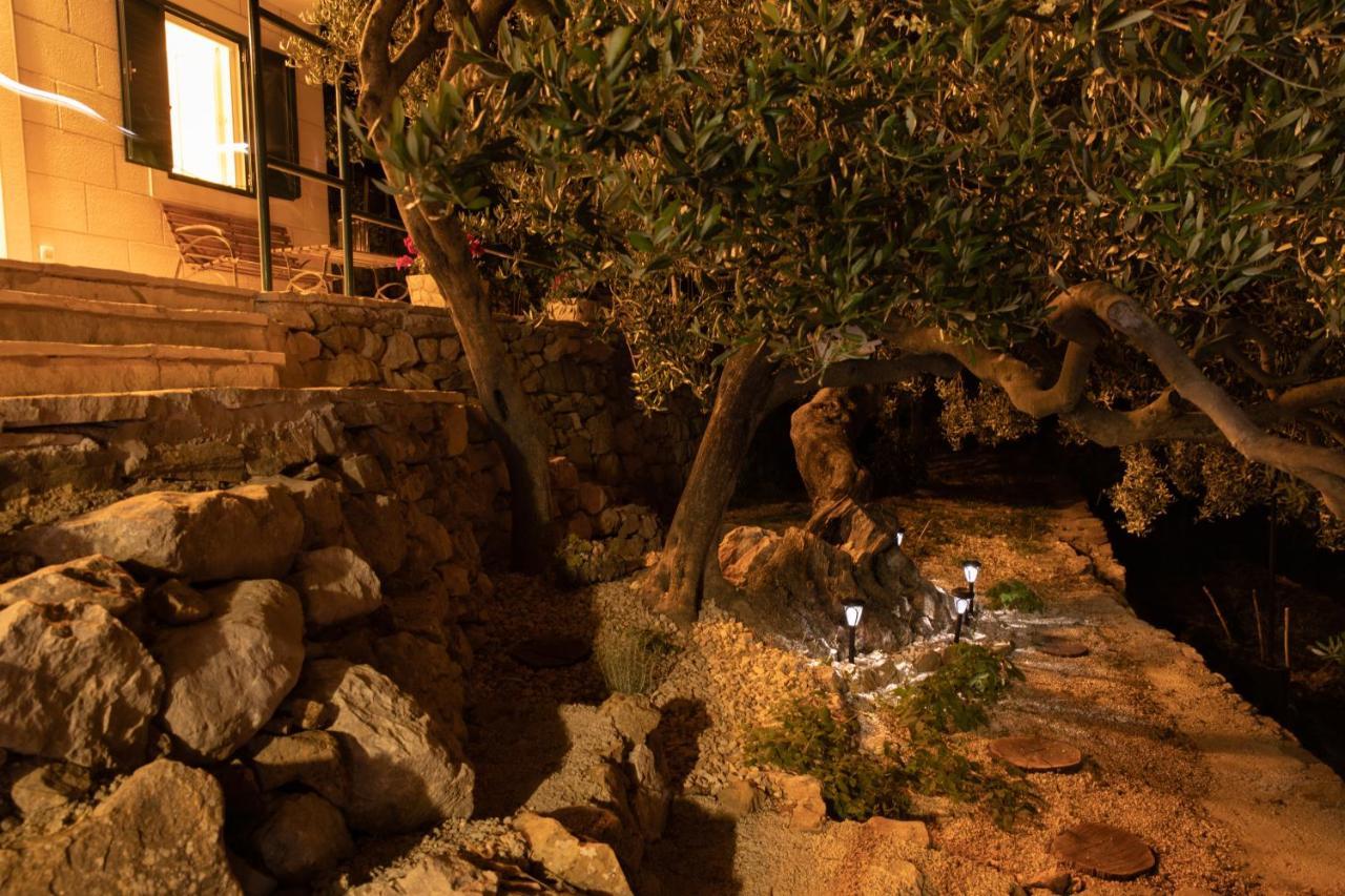Villa Pelargonia Makarska Buitenkant foto